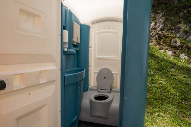 Best Wedding porta potty rental  in Seville, FL
